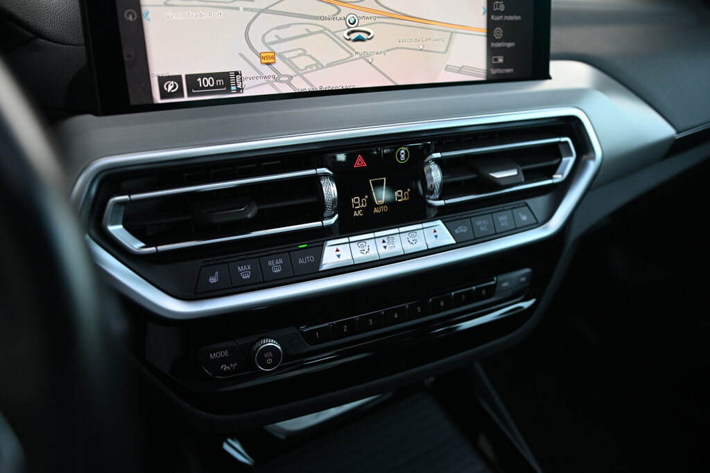 BMW X3 13