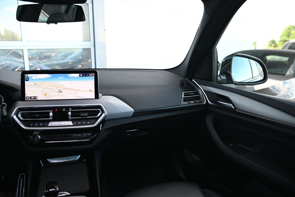 BMW X3 28