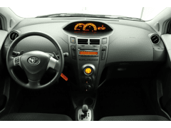 Toyota Yaris 1.3 VVTi Aspiration - Afbeelding 4
