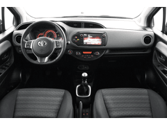 Toyota Yaris 1.3 VVT-i Dynamic - Afbeelding 4