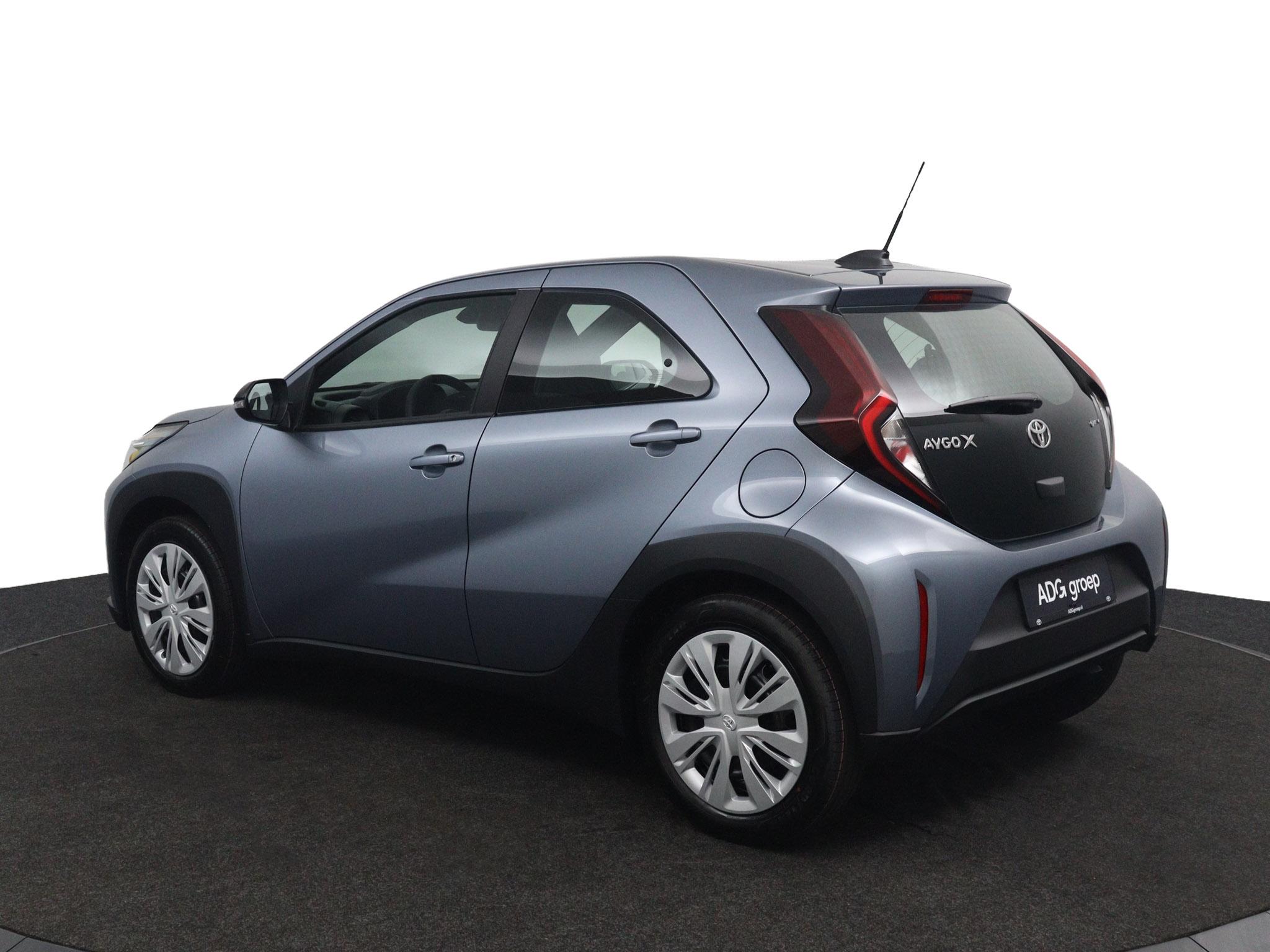 Toyota Aygo X Hybrid 115 play - Afbeelding 3