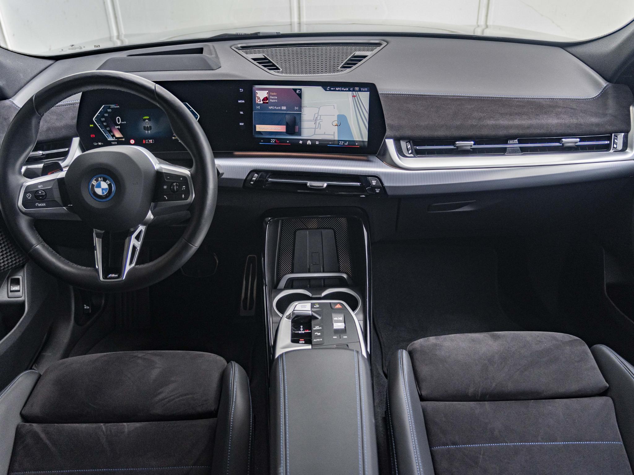 BMW iX2 xDrive30 - Afbeelding 3