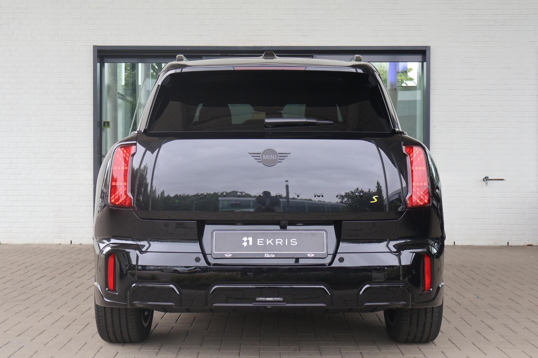MINI Countryman SE ALL4 John Cooper Works S 66.5 kWh - Afbeelding 4