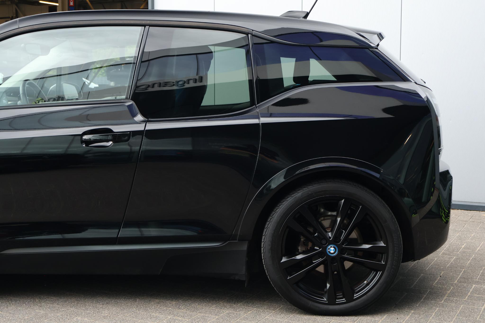 BMW i3 Dark Shadow Edition 120Ah 42 kWh - Afbeelding 5