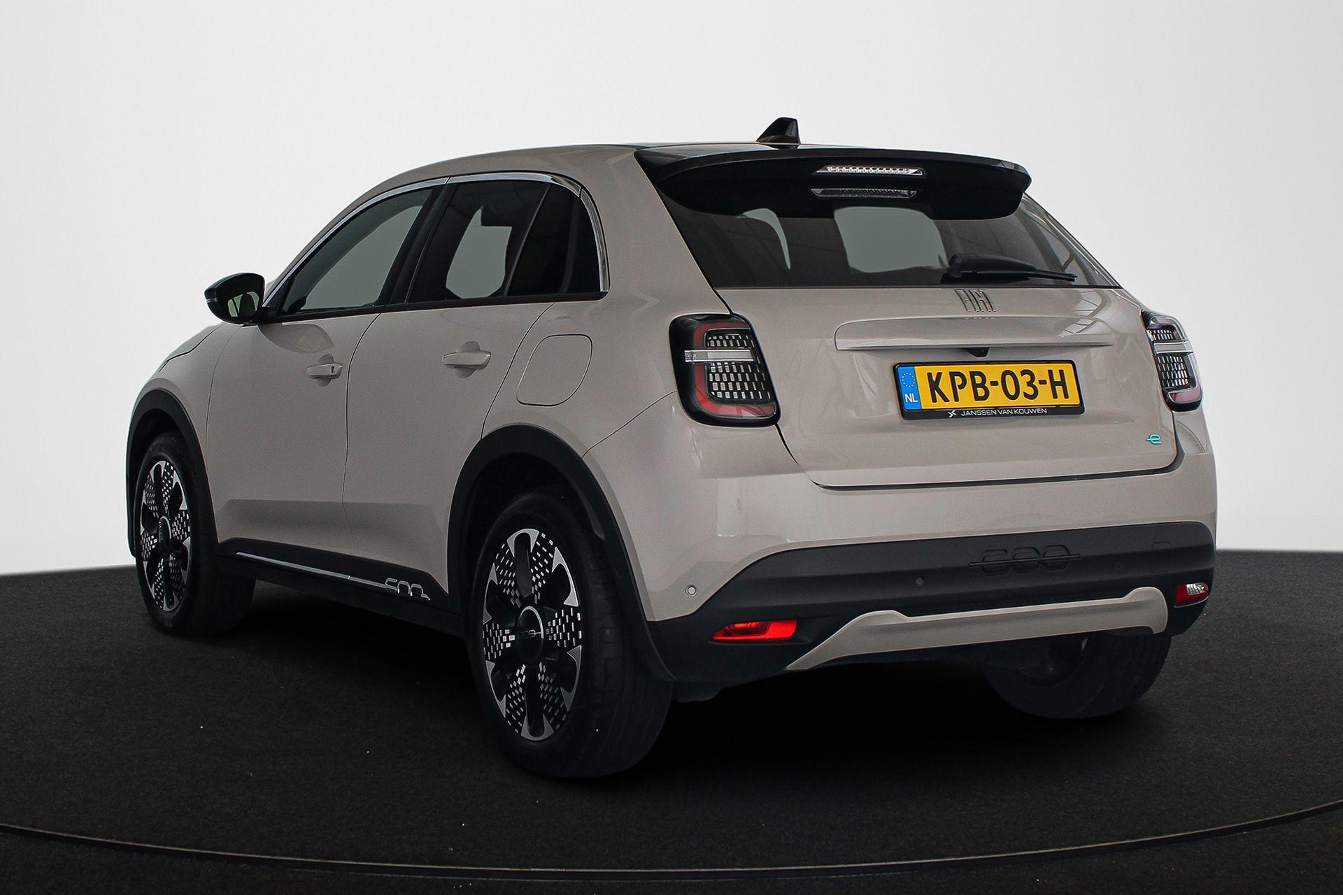 Fiat 600e La Prima 54 kWh - Afbeelding 4