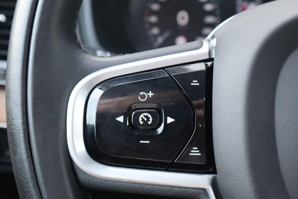 cruise control adaptief met Stop&Go en stuurhulp cruise control adaptief met Stop&Go en stuurhulp