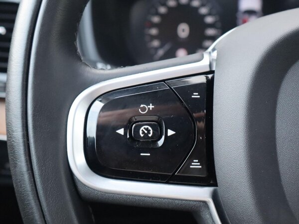 cruise control adaptief met Stop&Go en stuurhulp cruise control adaptief met Stop&Go en stuurhulp