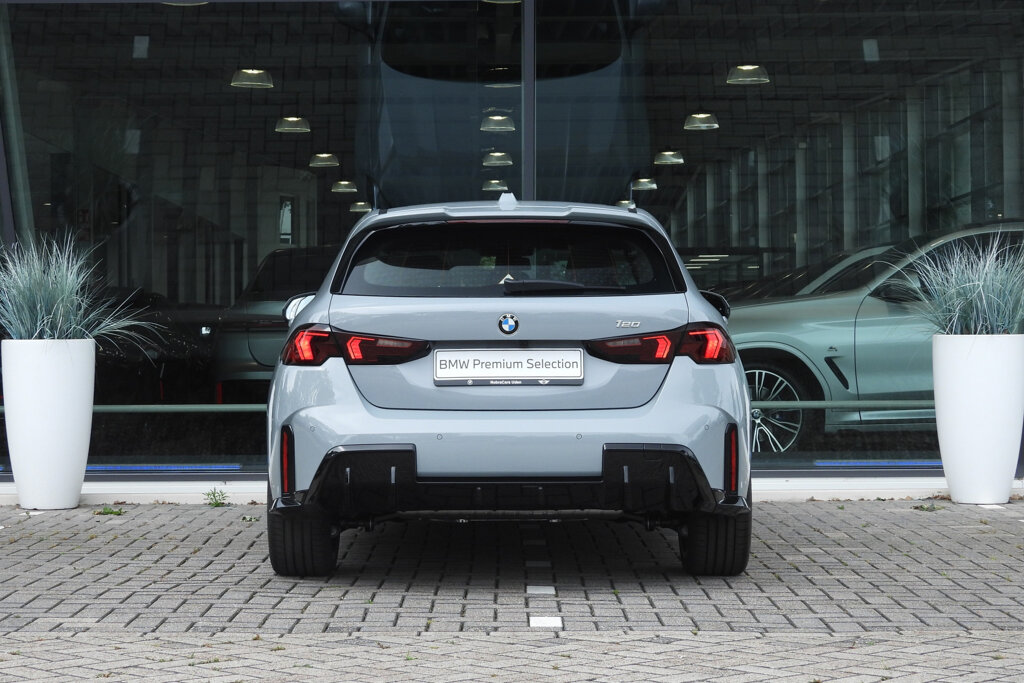BMW 1 Serie 10