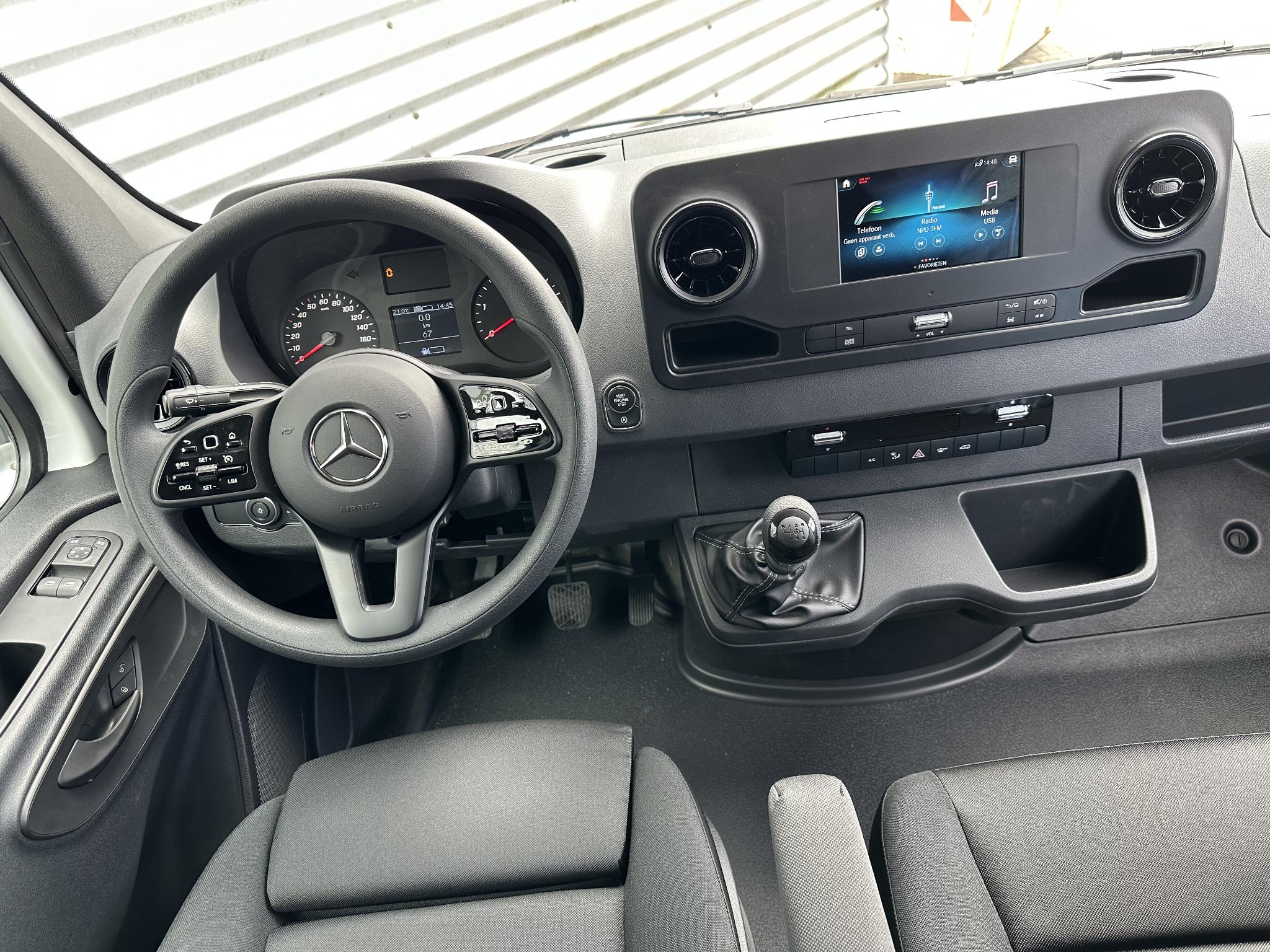 Mercedes-Benz Sprinter 311 CDI L2H1 Airco Apple Carplay Navigatie - Afbeelding 3