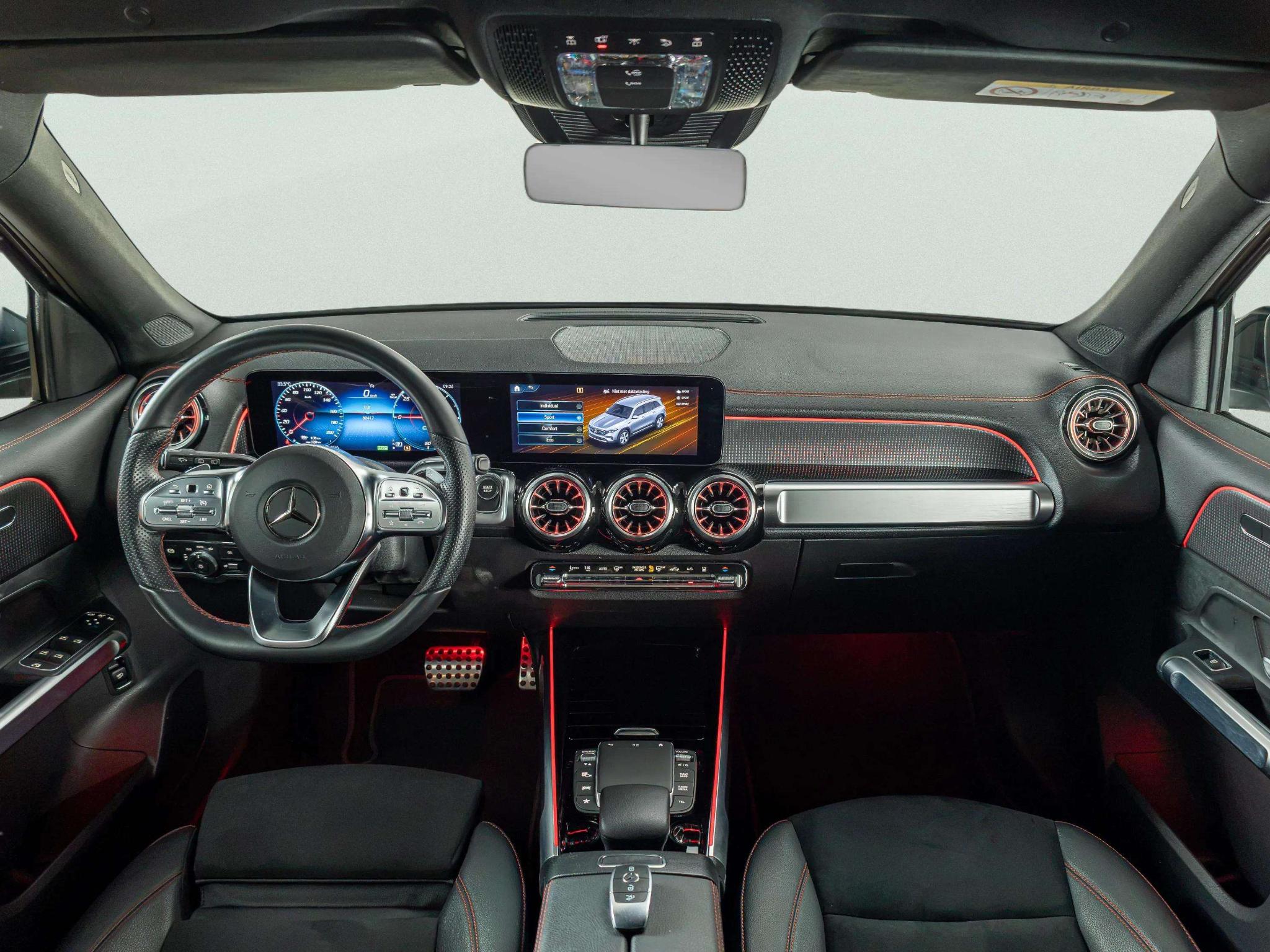 Mercedes-Benz EQB 300 4MATIC AMG Line 67 kWh - Afbeelding 3