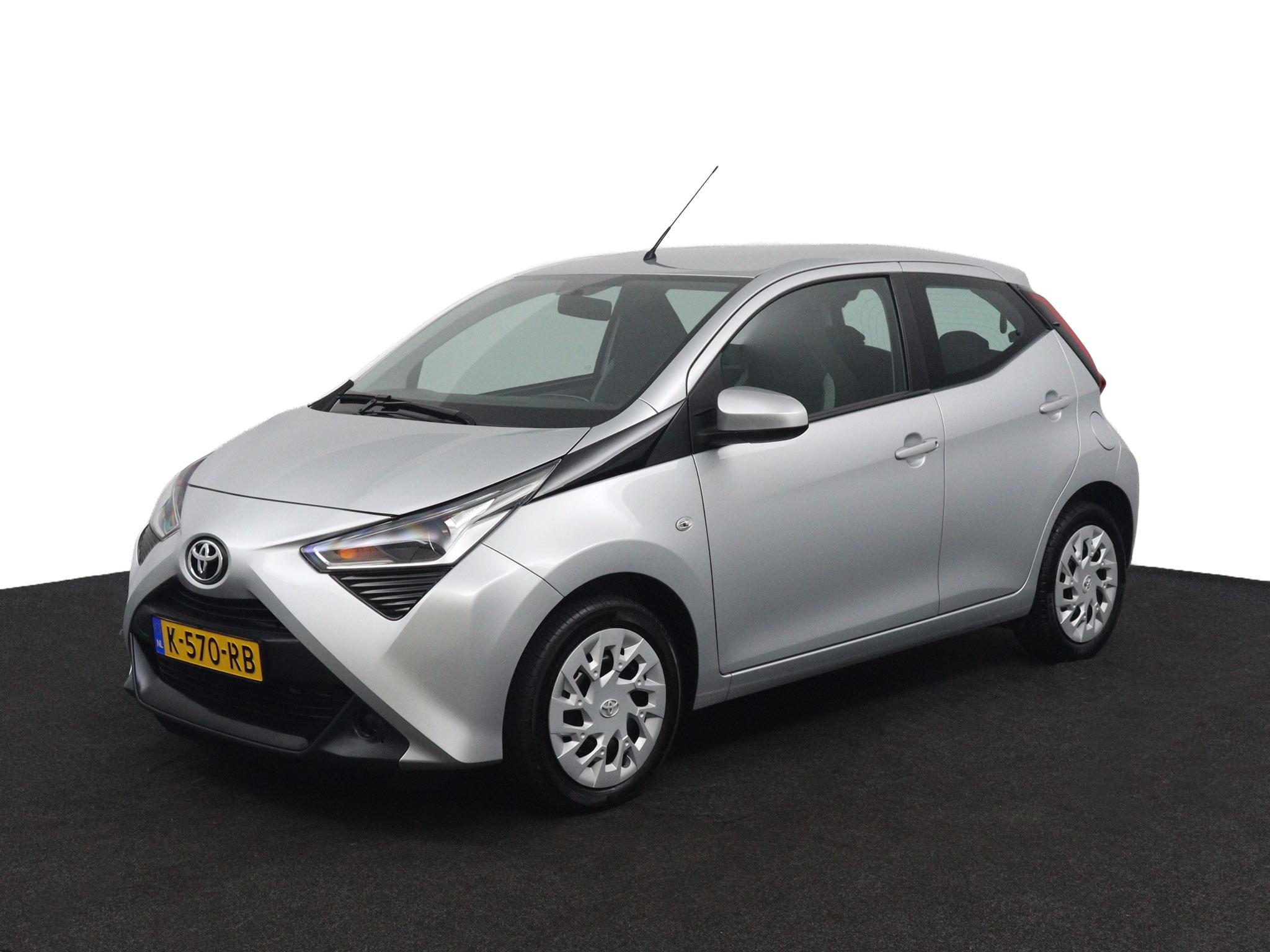 Toyota Aygo 1.0 VVT-i x-play