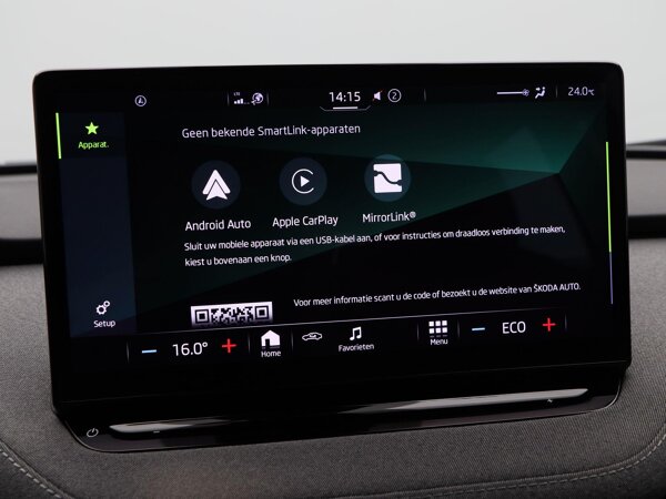 Apple Carplay/Android Auto Apple Carplay/Android Auto