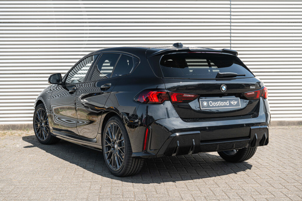 BMW 1 Serie 32