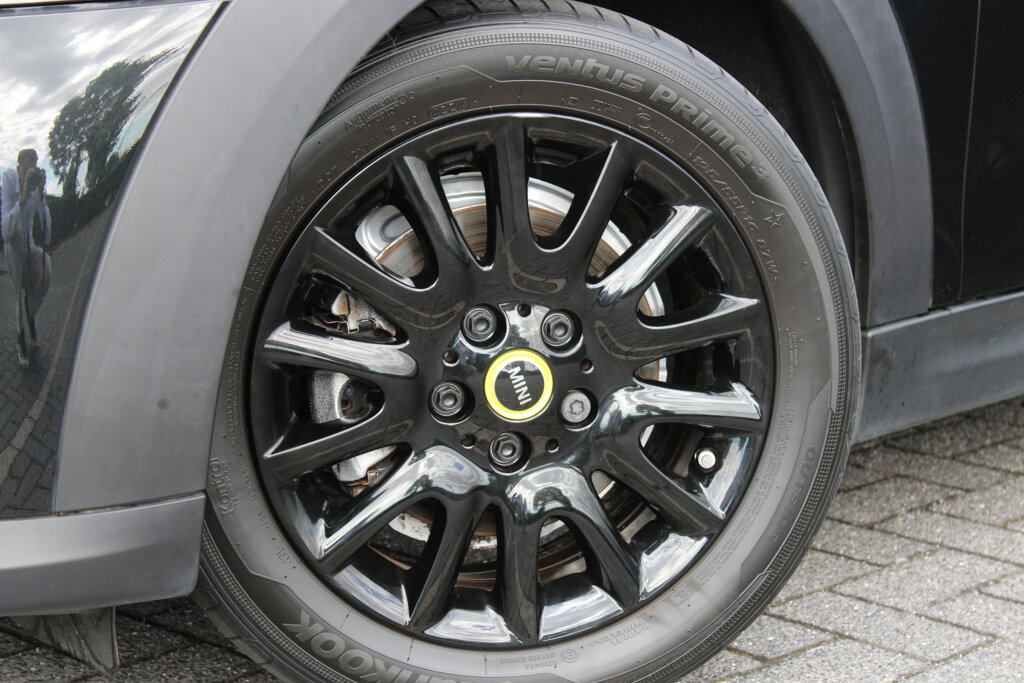 MINI Electric 5