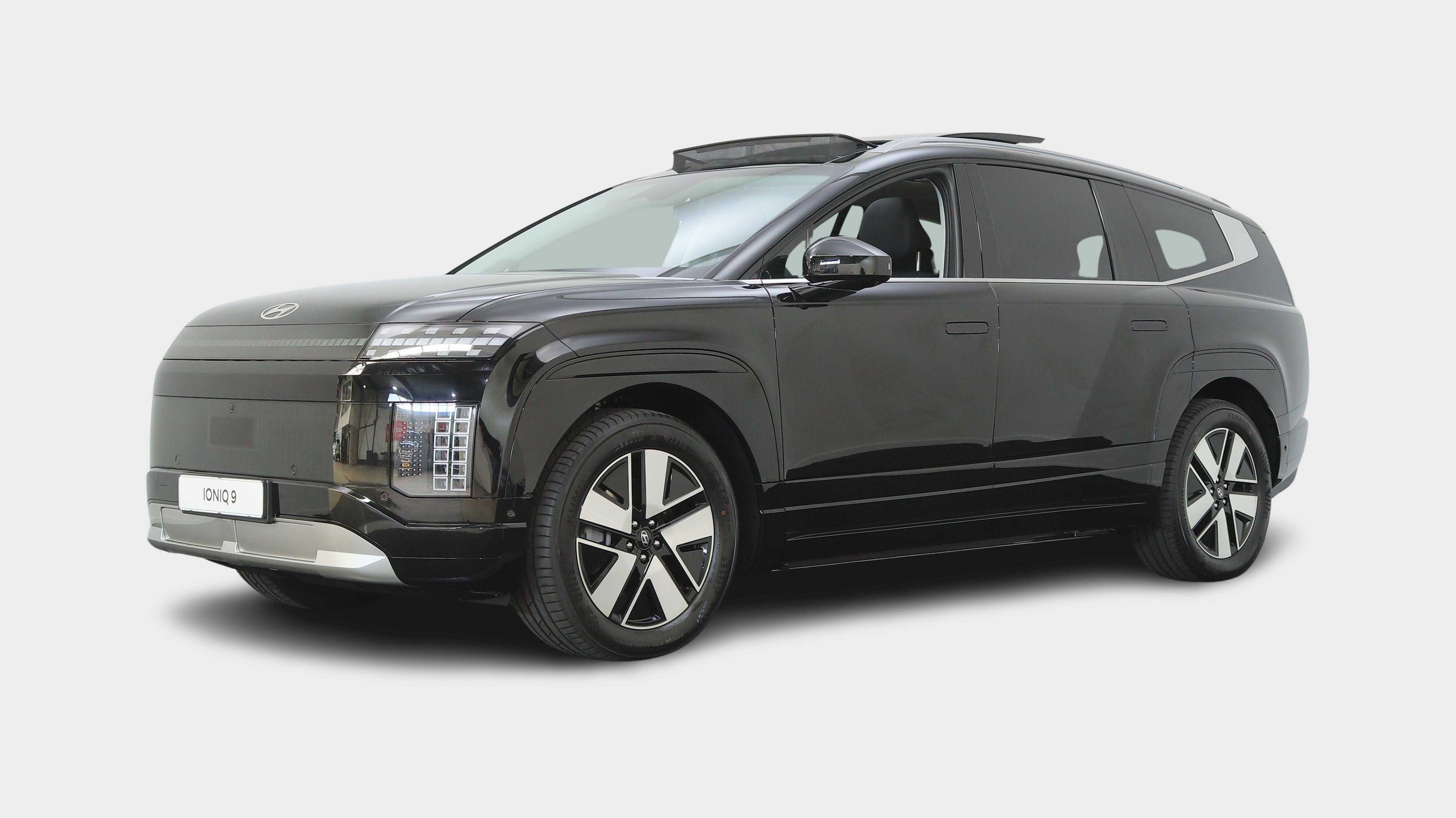 Hyundai IONIQ 9 Electric 110.3 kWh AWD Connect+