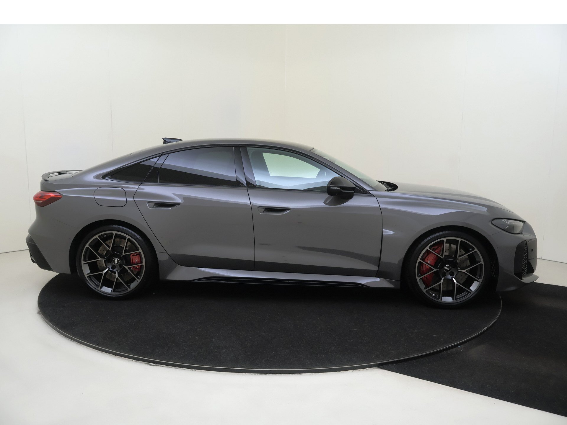 Audi RS 5 Limousine RS 5 - Afbeelding 3