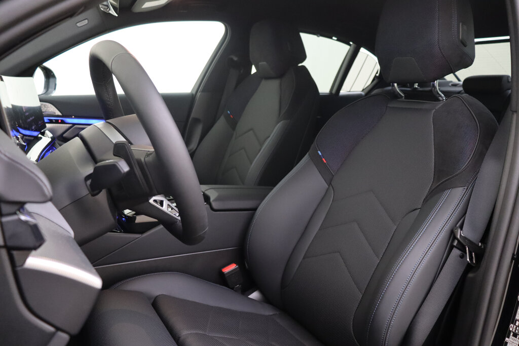 BMW i5 8