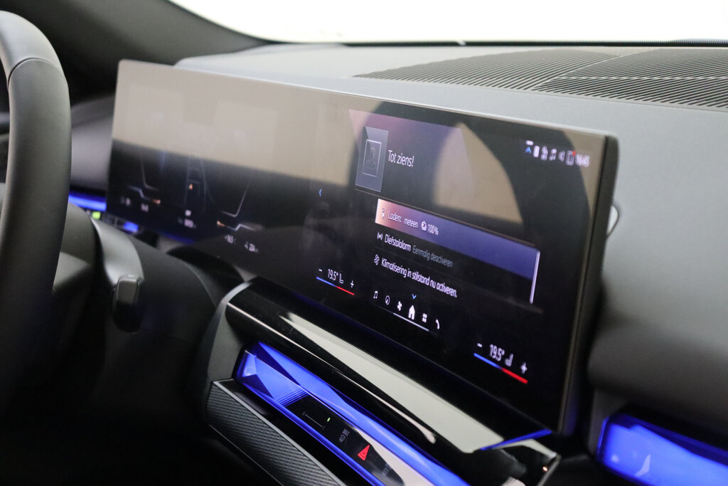 BMW i5 18