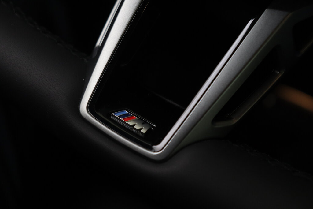 BMW i5 32