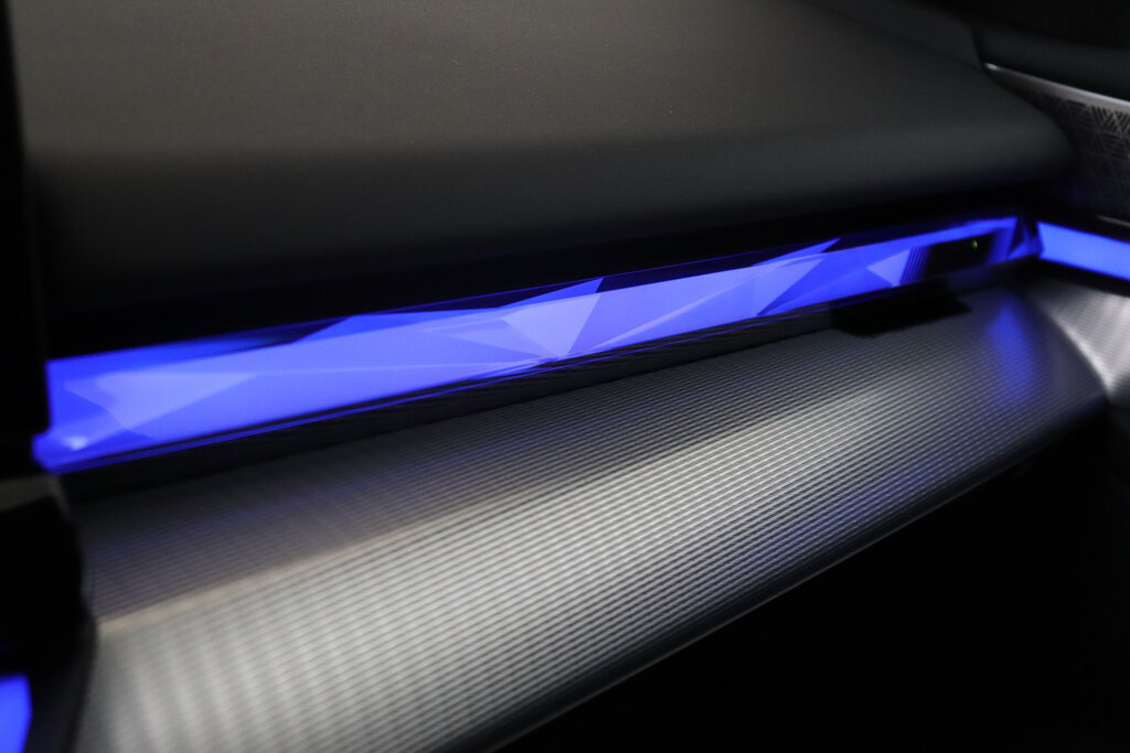 BMW i5 36