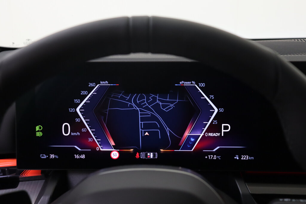 BMW i5 40