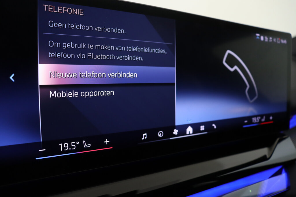 BMW i5 50