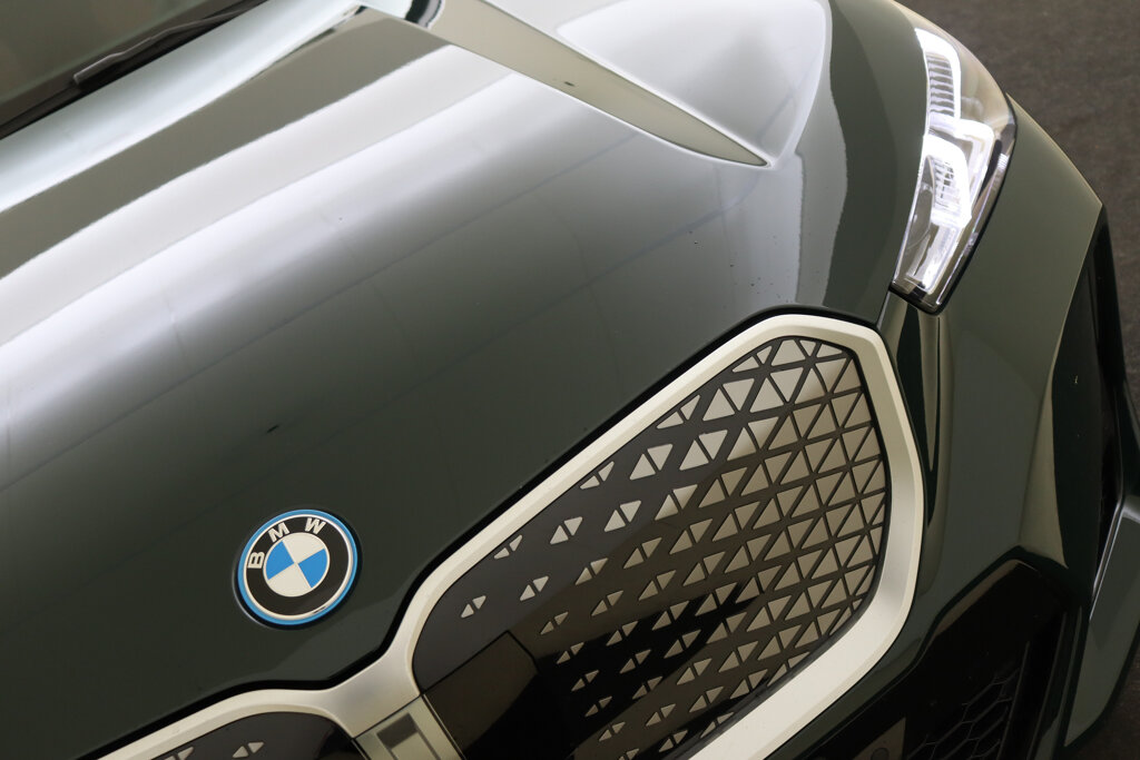 BMW iX1 62