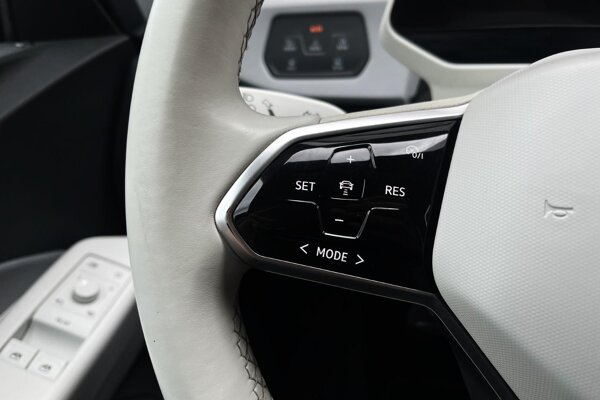 cruise control adaptief met Stop&Go cruise control adaptief met Stop&Go