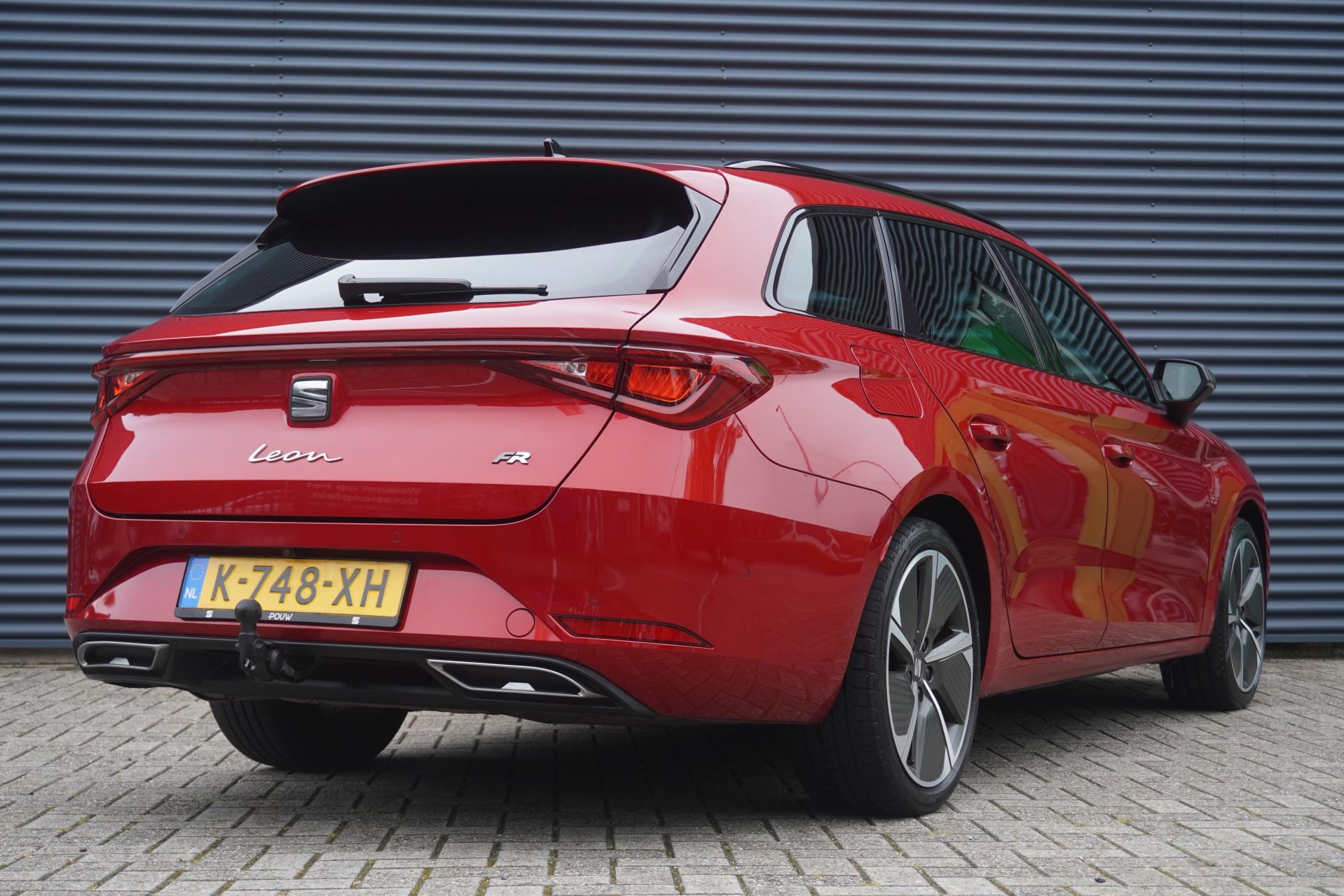 SEAT Leon Sportstourer 1.5 eTSI 150pk DSG FR Launch Edition - Afbeelding 2