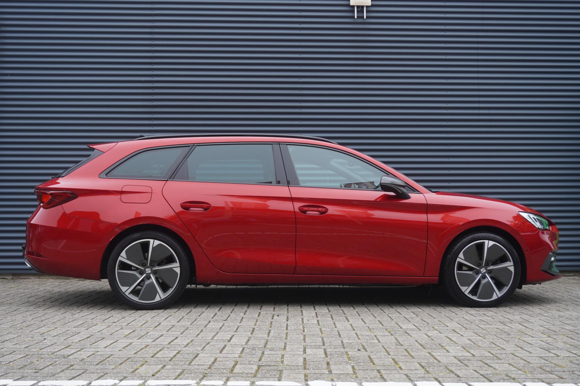 SEAT Leon Sportstourer 1.5 eTSI 150pk DSG FR Launch Edition - Afbeelding 3
