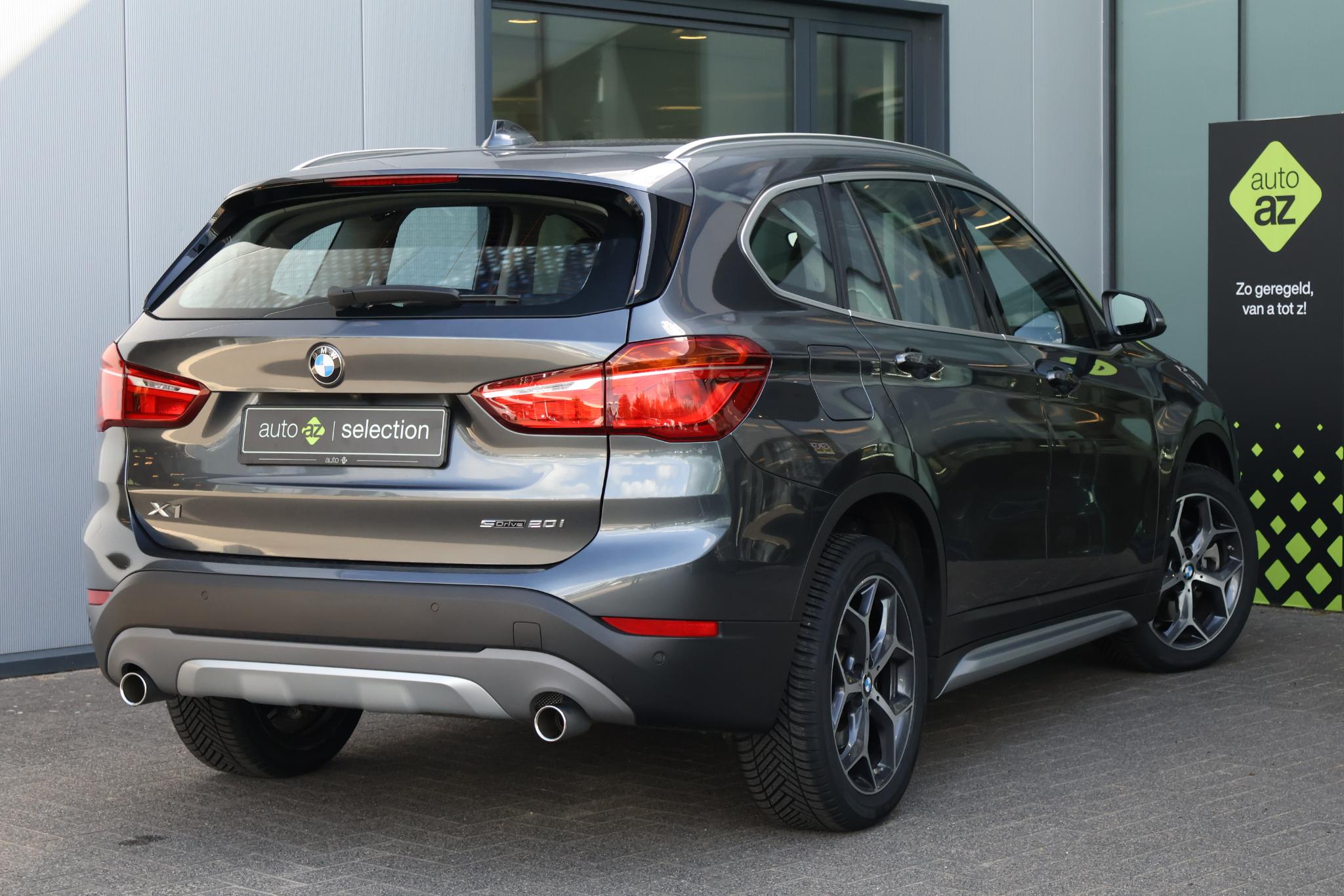 BMW X1 sDrive20i Orange Edition III - Afbeelding 2