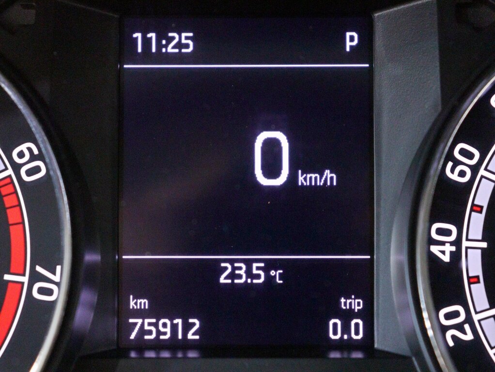 Škoda Fabia Combi 1.0 TSI Business Edition DCT | Carplay | Stoelverwarming - Afbeelding 4