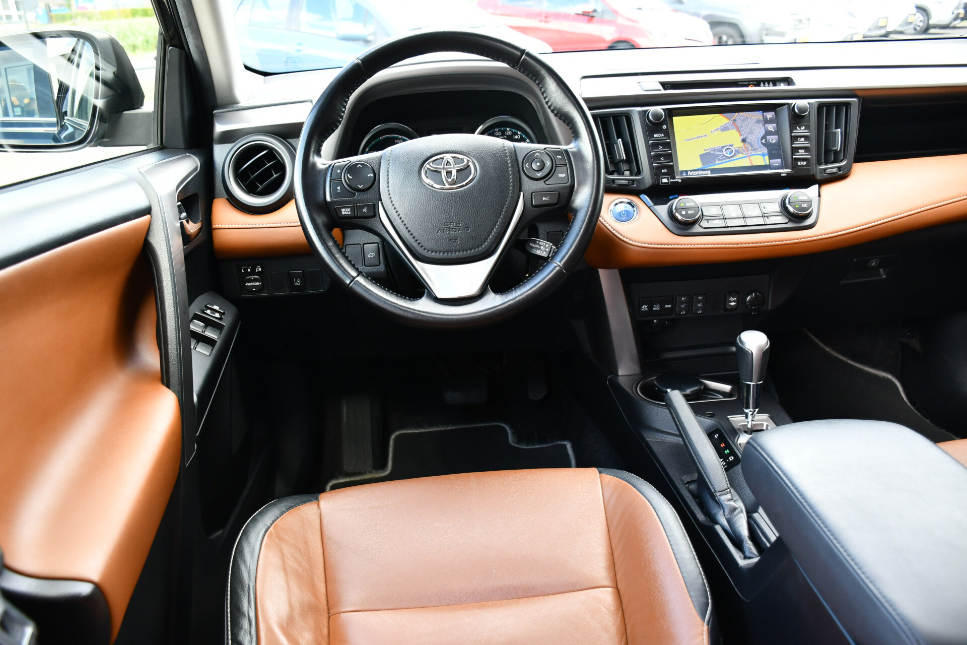 Toyota RAV4 2.5 Hybrid AWD Executive Limited Automaat 197pk - Afbeelding 2