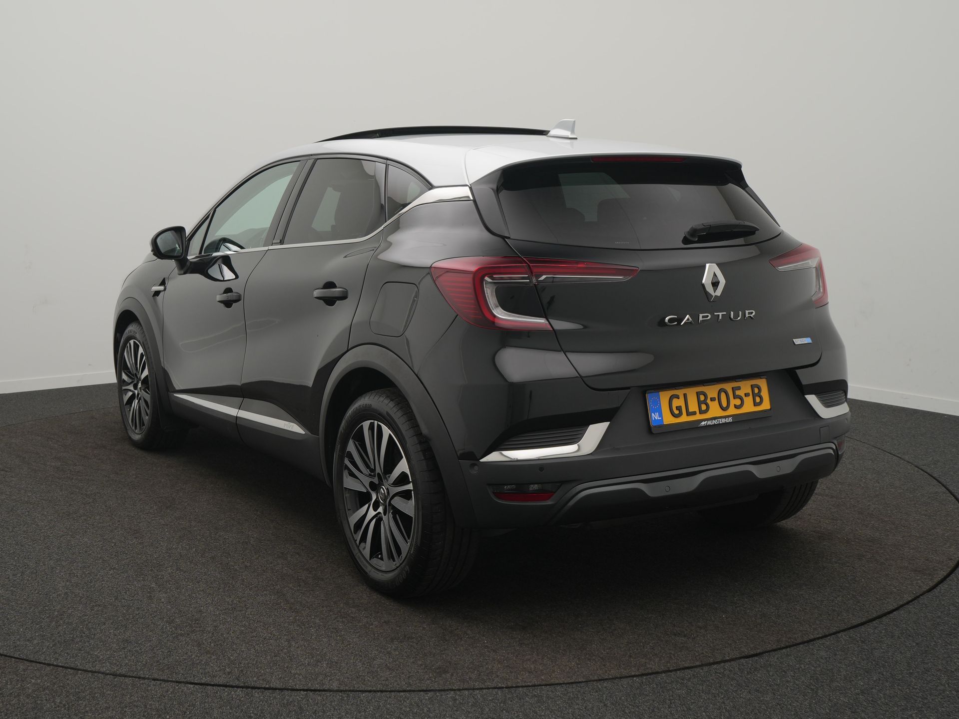Renault Captur 1.6 E-Tech Plug-in Hybrid 160 Initiale Paris - Afbeelding 4