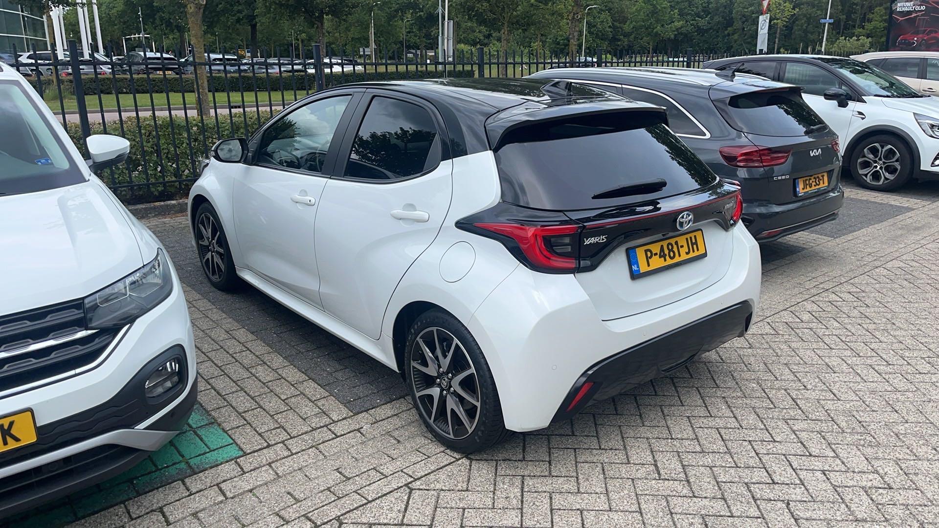 Toyota Yaris 1.5 Hybrid Executive - Afbeelding 3
