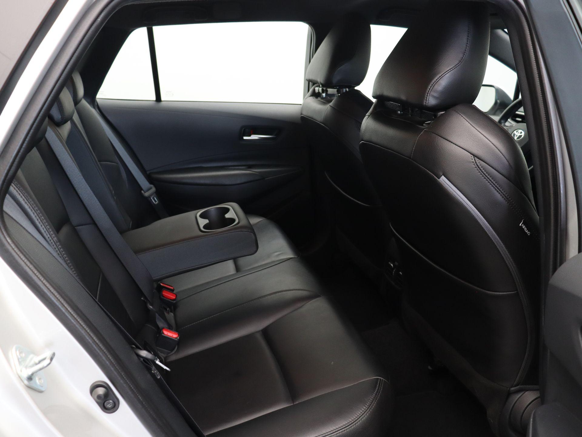 Toyota Corolla Touring Sports 1.8 Hybrid First Edition - Afbeelding 8