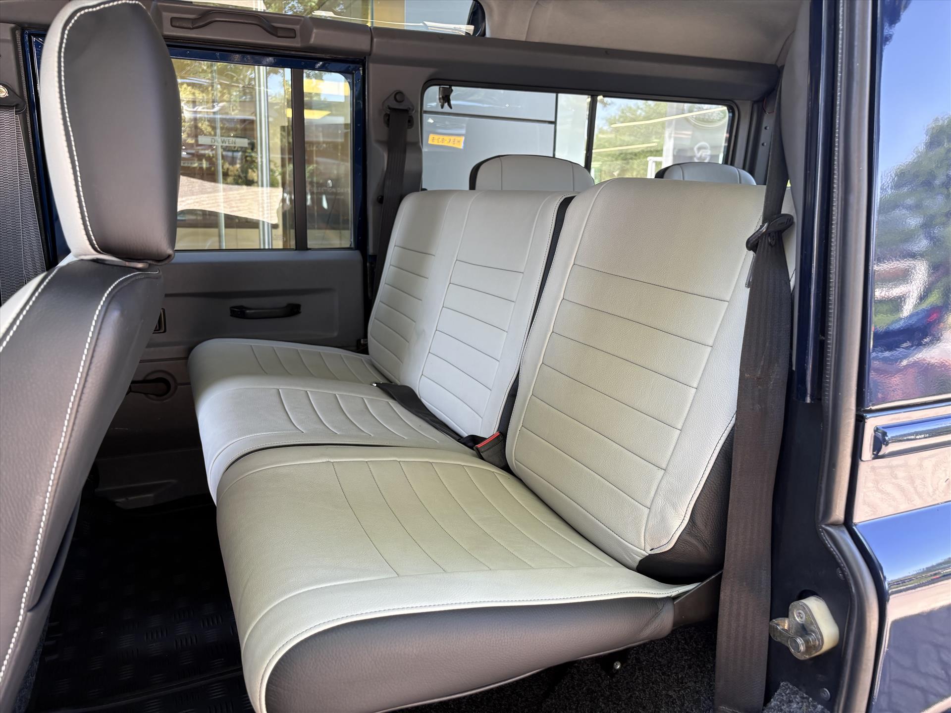 Land Rover Defender - foto 10