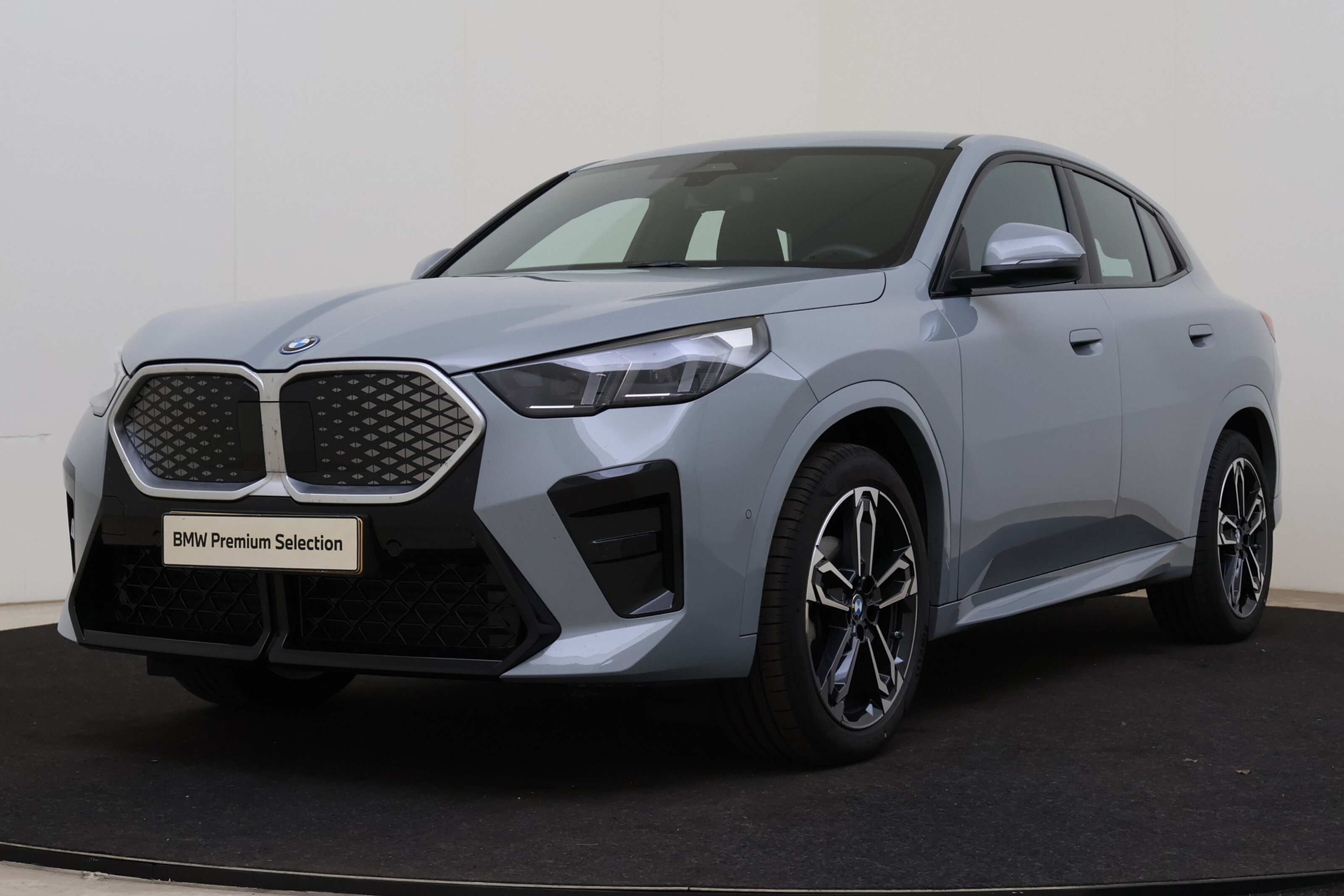BMW iX2 eDrive20 M Sport