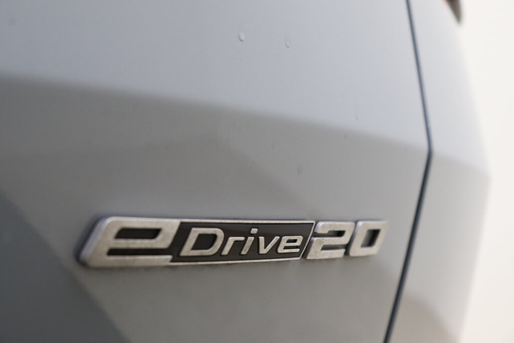 BMW iX2 40
