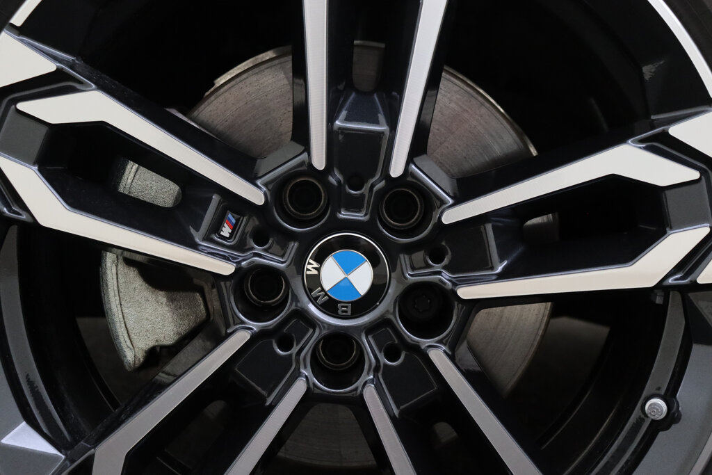 BMW iX2 46