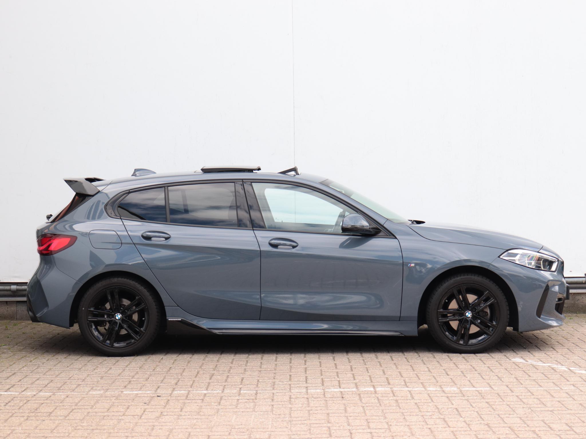 BMW 1 Serie 118i M-Sport - Afbeelding 2