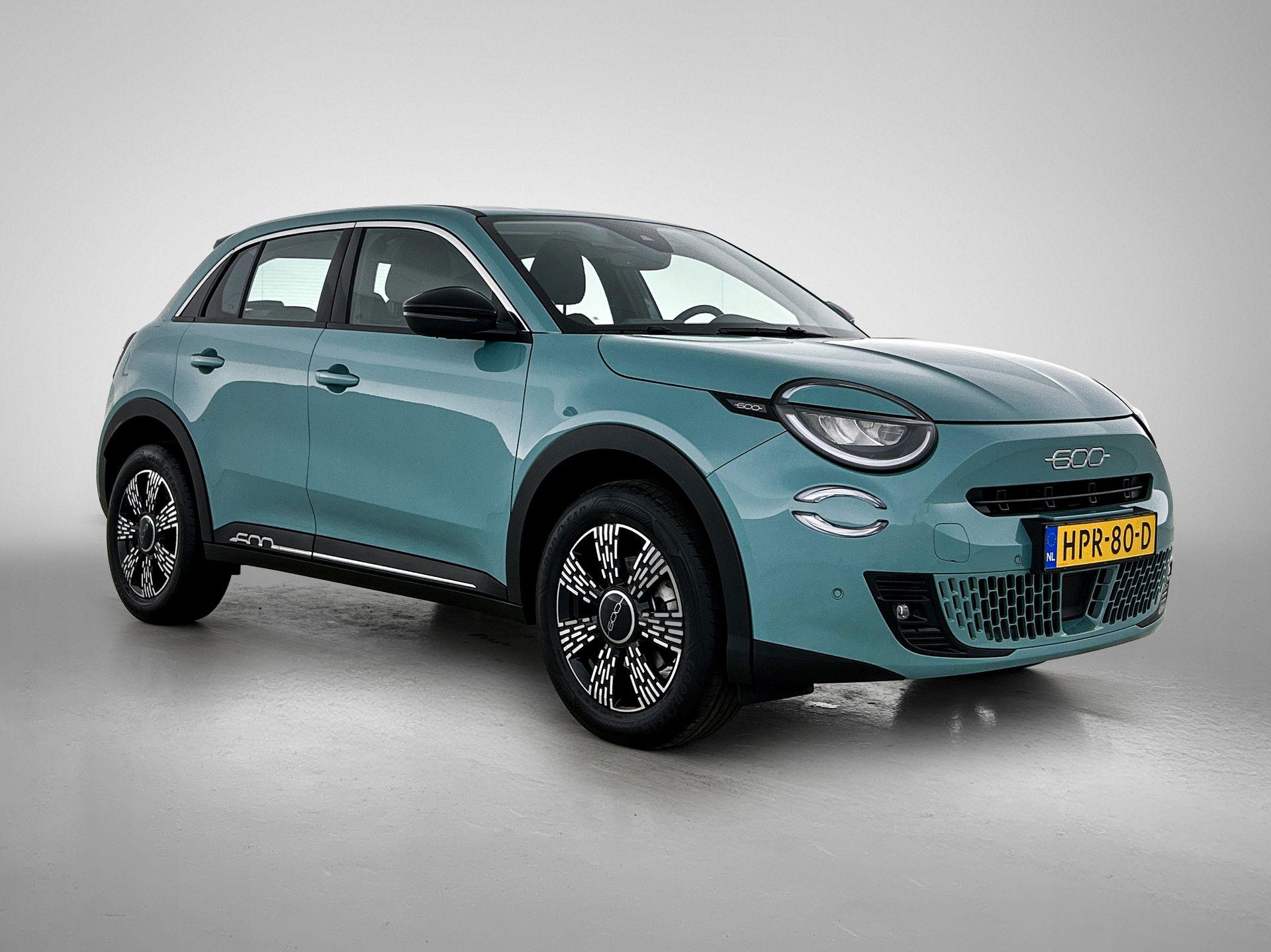 Fiat 600 1.2 110pk Hybrid Urban Automaat - Afbeelding 2