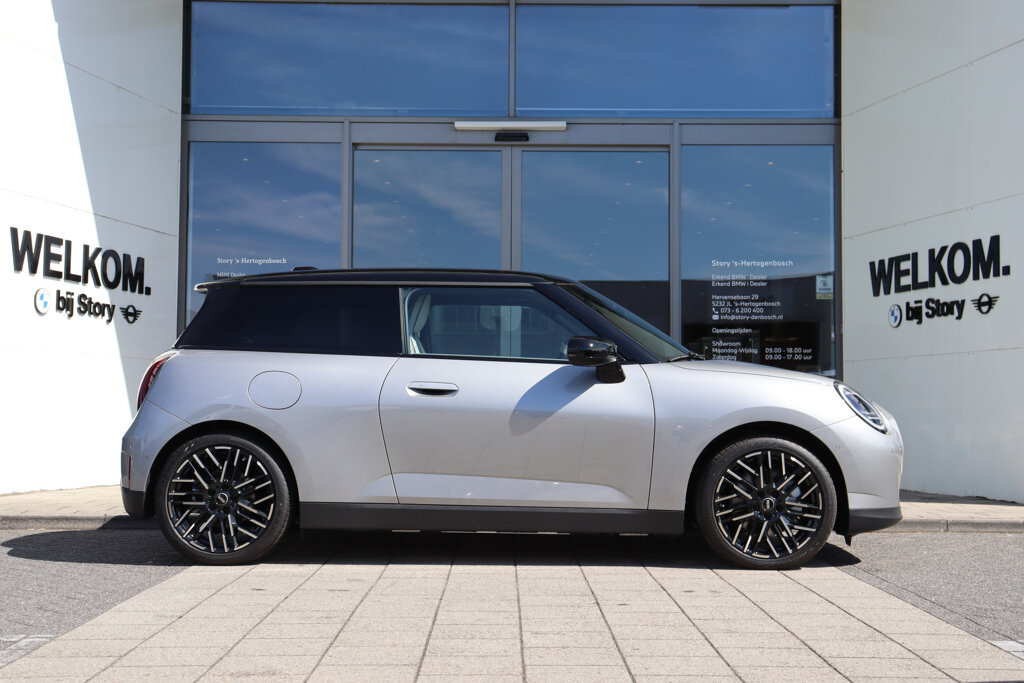 MINI 3-Deurs 10
