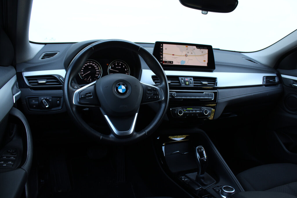 BMW X2 12