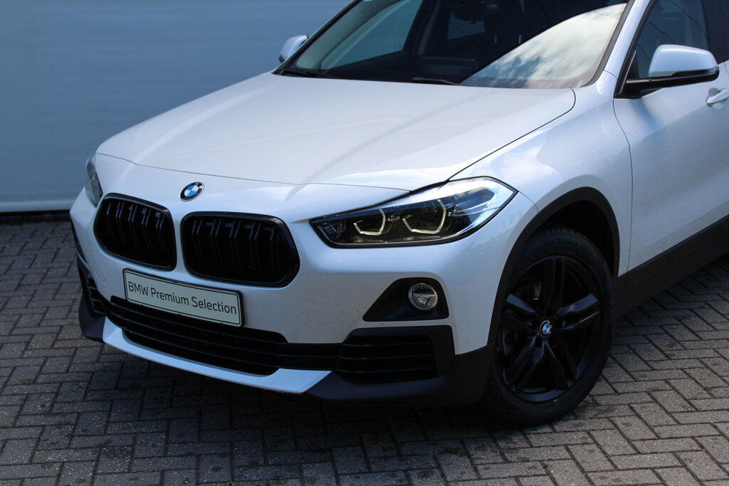 BMW X2 25