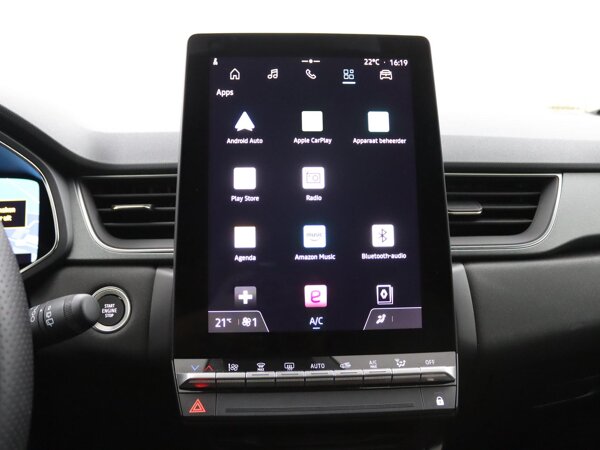 Apple Carplay/Android Auto Apple Carplay/Android Auto