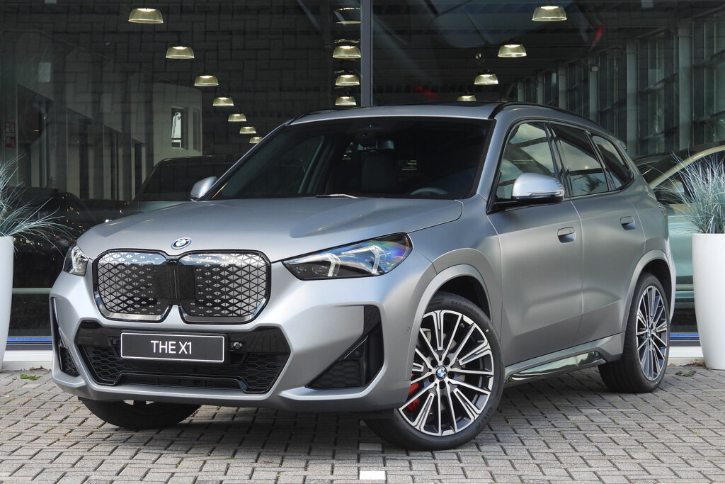 BMW iX1 1