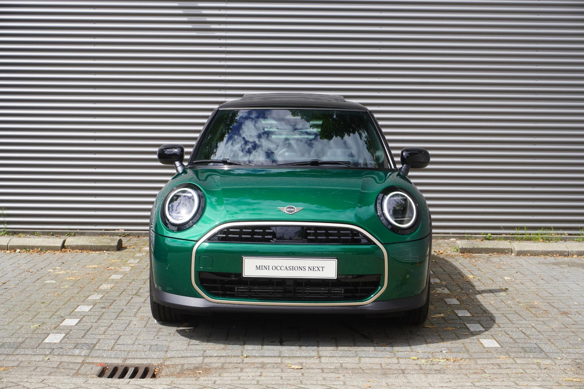 MINI 3-deurs 1.5 Cooper C Blackyard - Afbeelding 3