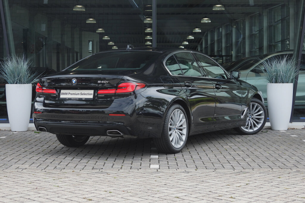 BMW 5 Serie 4