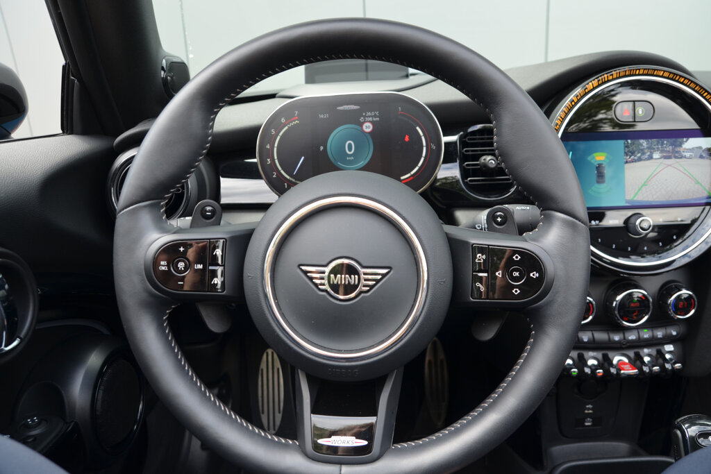 MINI Cooper Cabrio 6